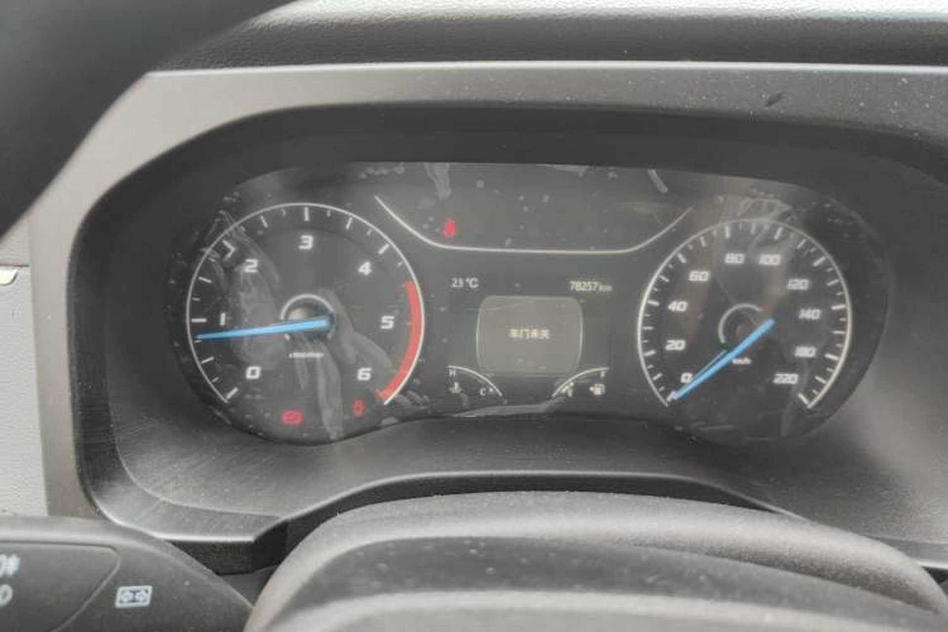 Used JMC Fushun 2025 2.0T Manual Diesel Long-Wheelbase High-Roof Heavy-Duty Version with 2/3 Seats Instrument Cluster