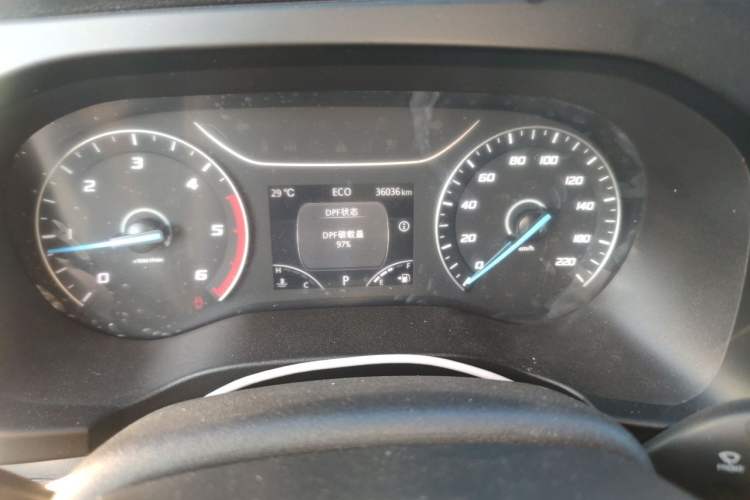 Used JMC Fushun  Odometer Close Up