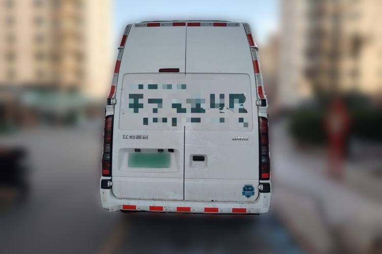 Used JMC Fushun 2025 2.0T Manual Diesel Long-Wheelbase High-Roof Heavy-Duty Version with 2/3 Seats Rear