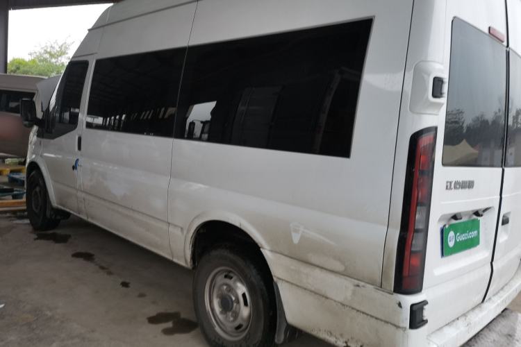 Used JMC Fushun 2025 2.0T 6MT Diesel Mid-Range Medium Roof Commercial & Transport-Focused Multi-Purpose Passenger Vehicle—5/6 Seats Rear Left 45 Deg
