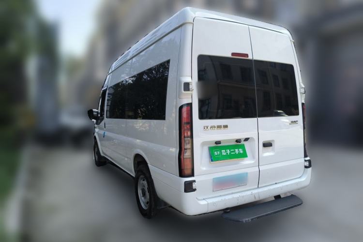 Used JMC Fushun 2025 2.0T 6MT Diesel Mid-Drive Mid-Roof Commercial Multi-Purpose Passenger Vehicle 5/6 Seats Rear Left 45 Deg