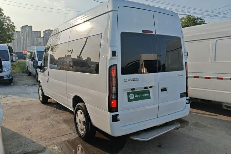 Used JMC Fushun 2025 2.0T 6MT Diesel Mid-Roof Mid-Height Commercial Multi-Purpose 7-Seater Passenger Vehicle Rear Left 45 Deg