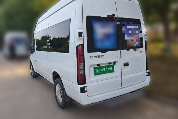 Used JMC Fushun 2025 2.0T 6MT Diesel Mid-Roof Mid-Height Commercial Multi-Purpose 7-Seater Passenger Vehicle Rear Left 45 Deg