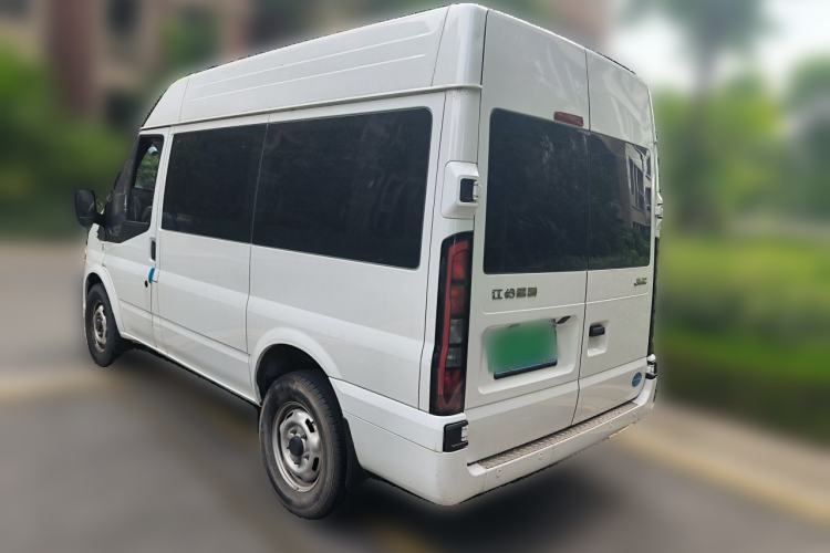 Used JMC Fushun 2025 2.0T 6MT Diesel Short-Wheelbase Mid-Roof Commercial Multi-Purpose Passenger Vehicle with 5/6 Seats Rear Left 45 Deg