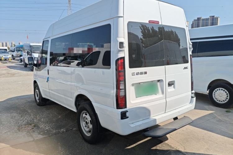 Used JMC Fushun 2025 2.0T 8AT Diesel Short Wheelbase Mid-Height Commercial Multi-Purpose Passenger Vehicle with 5/6 Seats Rear Left 45 Deg