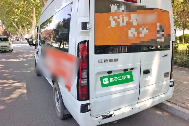 Used JMC Fushun 2025 2.0T 6MT Diesel Mid-Roof Mid-Height Commercial Multi-Purpose 7-Seater Passenger Vehicle Rear Left 45 Deg