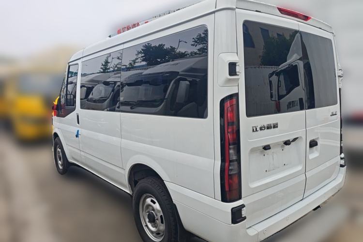Used JMC Fushun 2025 2.0T 6MT Diesel Short-Wheelbase Low-Roof Commercial Multi-Purpose Passenger Vehicle with 5/6 Seats and Twin-Swing Tailgate Rear Left 45 Deg