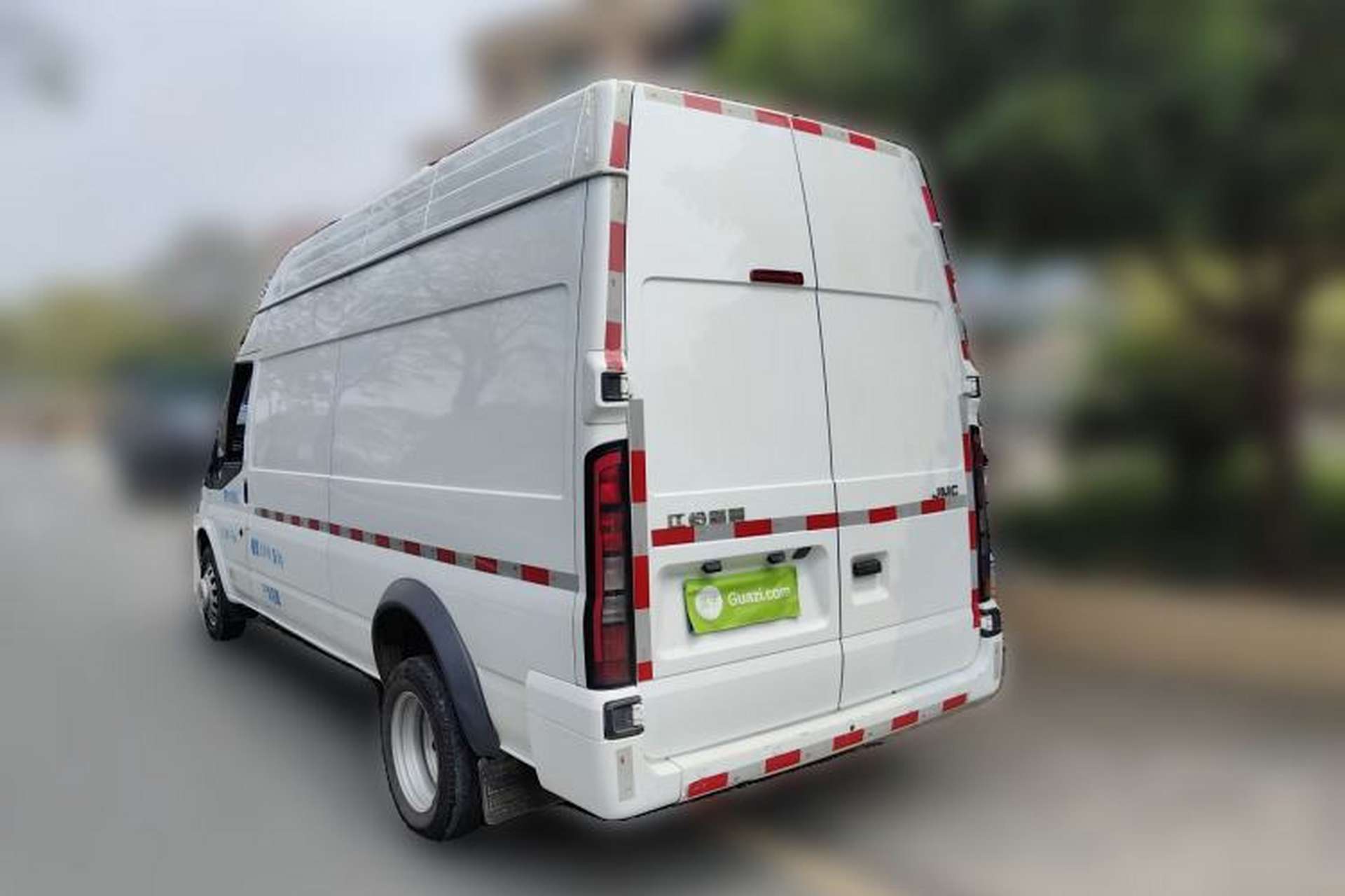 Used JMC Fushun 2025 2.0T Manual Diesel Long-Wheelbase High-Roof Heavy-Duty Version with 2/3 Seats Rear Left 45 Deg
