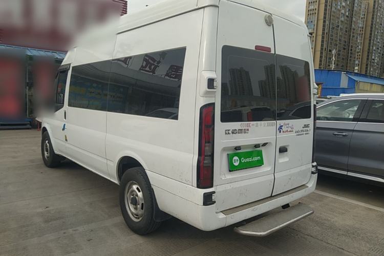 Used JMC Fushun 2025 2.0T 6MT Diesel Mid-Roof Mid-Height Commercial Multi-Purpose 7-Seater Passenger Vehicle Rear Left 45 Deg