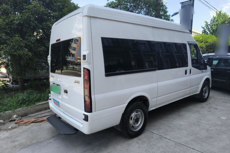 Used JMC Fushun 2025 2.0T 6MT Diesel Mid-Drive Mid-Roof Commercial Multi-Purpose Passenger Vehicle 5/6 Seats Rear Right 45 Deg