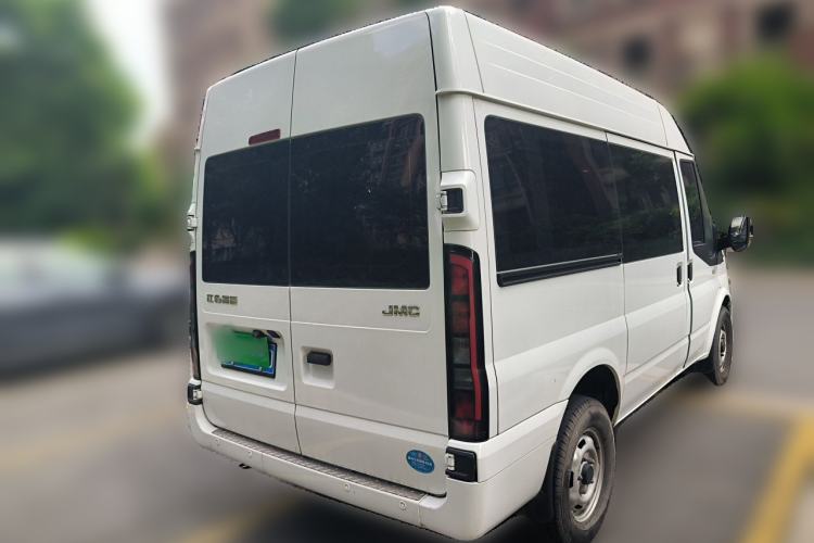 Used JMC Fushun 2025 2.0T 6MT Diesel Short-Wheelbase Mid-Roof Commercial Multi-Purpose Passenger Vehicle with 5/6 Seats Rear Right 45 Deg