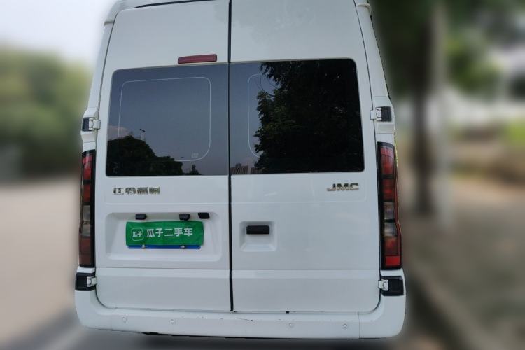 Used JMC Fushun 2025 2.0T 6MT Diesel Mid-Roof Mid-Height Commercial Multi-Purpose 7-Seater Passenger Vehicle Rear Right 45 Deg