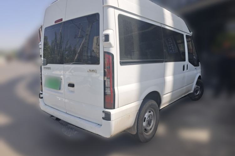 Used JMC Fushun 2025 2.0T 8AT Diesel Short Wheelbase Mid-Height Commercial Multi-Purpose Passenger Vehicle with 5/6 Seats Rear Right 45 Deg