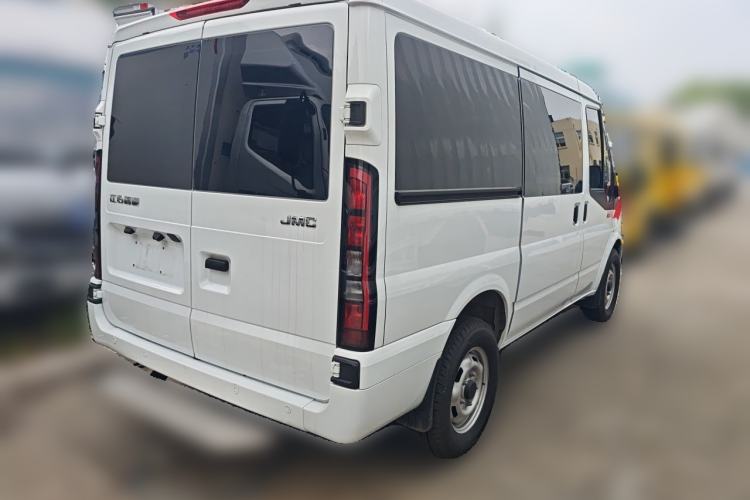 Used JMC Fushun 2025 2.0T 6MT Diesel Short-Wheelbase Low-Roof Commercial Multi-Purpose Passenger Vehicle with 5/6 Seats and Twin-Swing Tailgate Rear Right 45 Deg