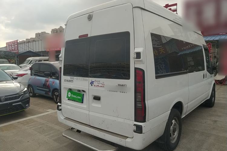 Used JMC Fushun 2025 2.0T 6MT Diesel Mid-Roof Mid-Height Commercial Multi-Purpose 7-Seater Passenger Vehicle Rear Right 45 Deg