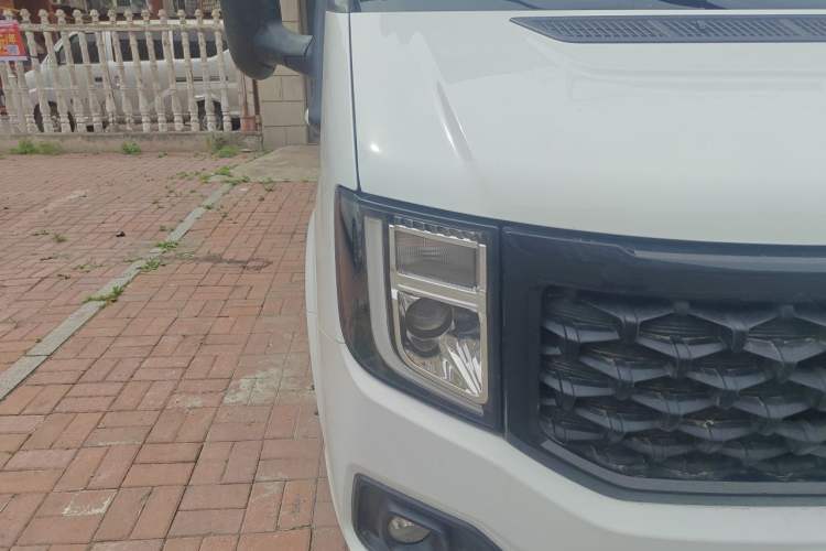 Used JMC Fushun  Right Front Headlight
