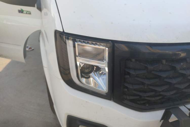 Used JMC Fushun  Right Front Headlight