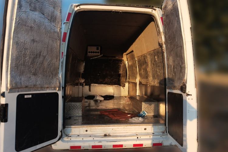 Used JMC Fushun 2025 2.0T 6MT Diesel Long-Wheelbase High-Roof Commercial Van – 2/3 Seats Trunk