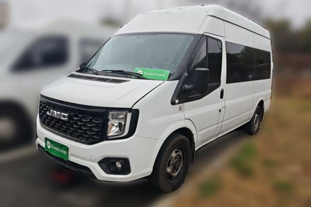 Used JMC Fushun 2025 2.0T 6MT Diesel Mid-Roof Mid-Height Commercial Multi-Purpose 7-Seater Passenger Vehicle