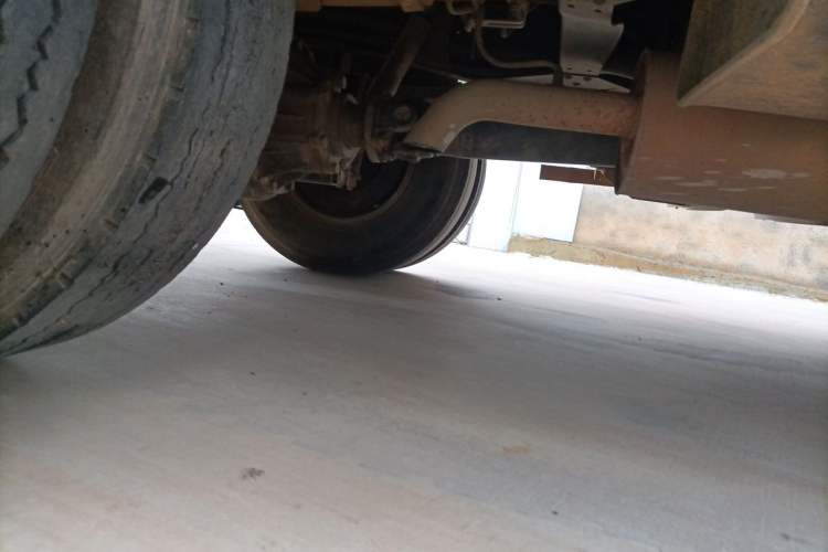 Used JMC Kairui EV  Chassis Rear Right