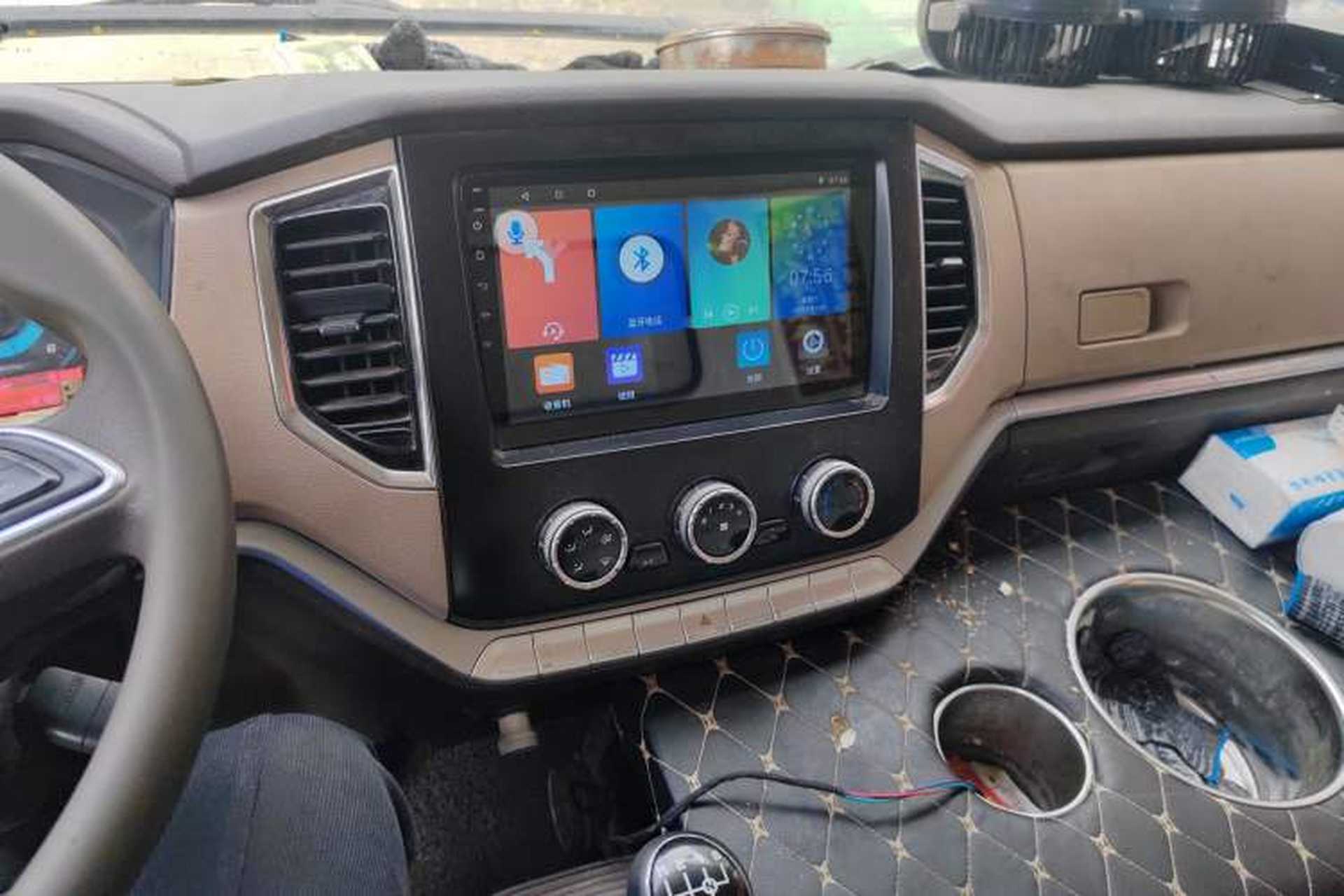 Used JMC Kairui EV  Audio And AC Panel