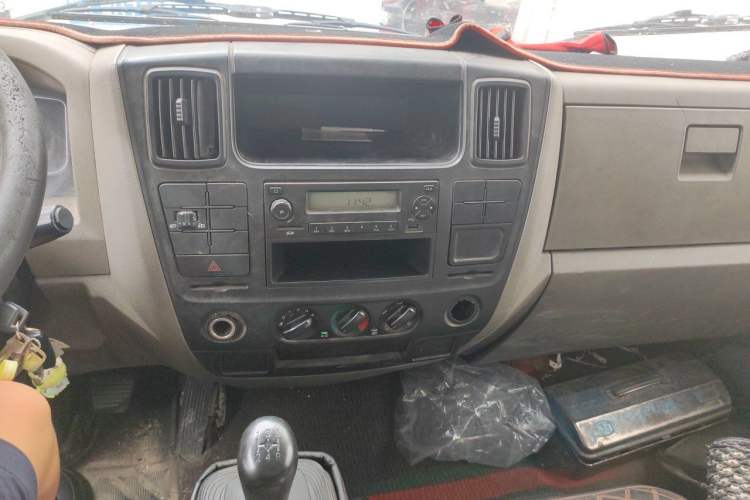 Used JMC Lexing E Luda  Audio And AC Panel