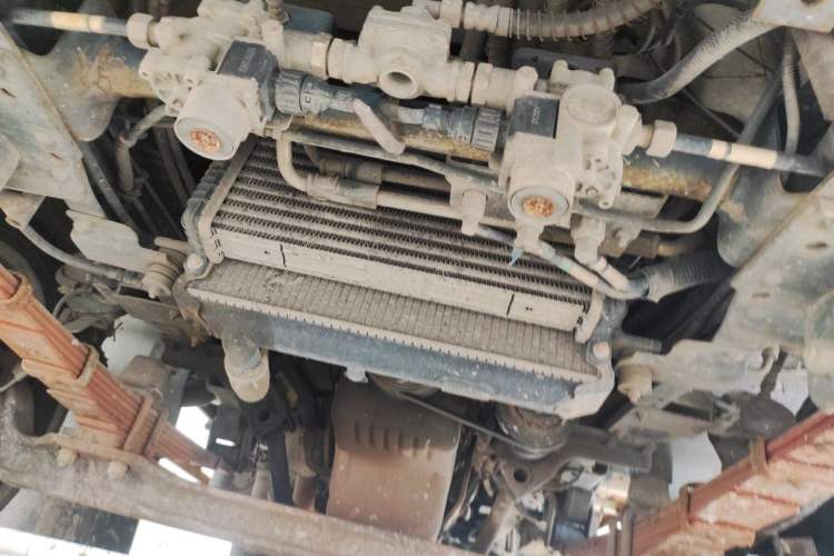 Used JMC Lexing E Luda  Chassis Front