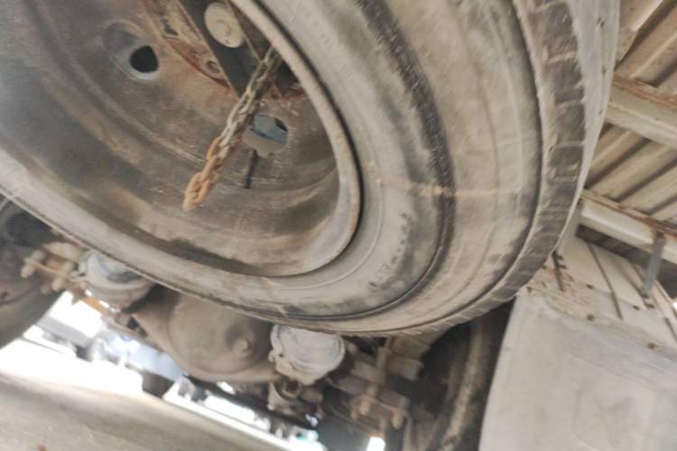 Used JMC Lexing E Luda  Chassis Rear