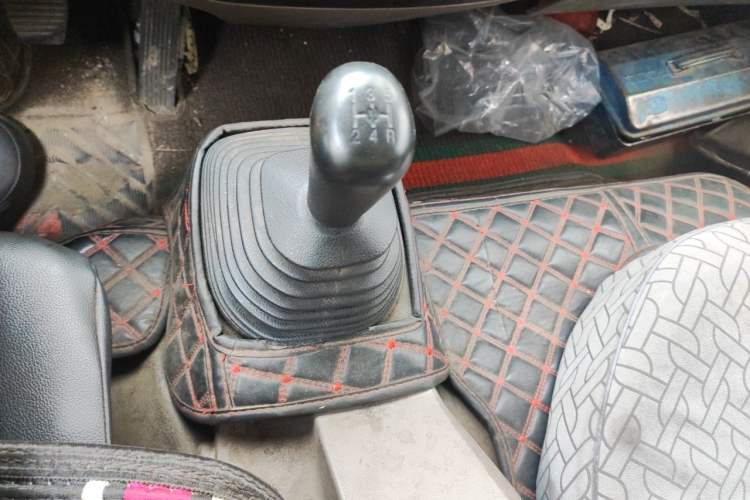 Used JMC Lexing E Luda  Gear Lever