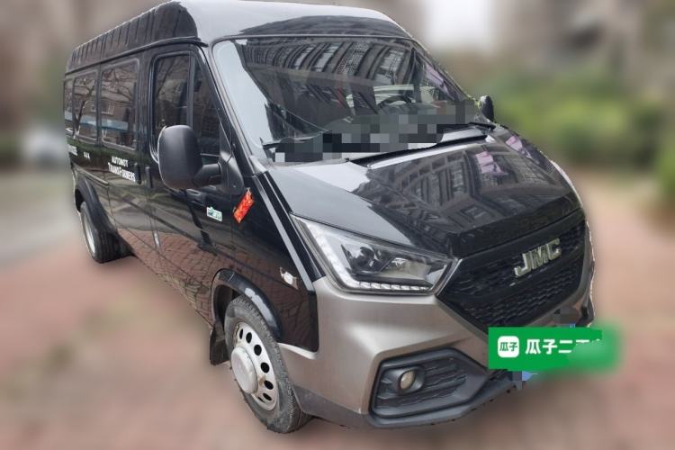 Used JMC Transit 2017 2.8T Commercial Version Long Wheelbase Mid-Roof 6/7/8-Seater JX493 Front Right 45 Deg