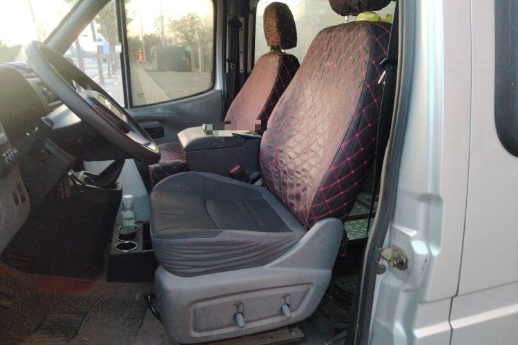 Used JMC Transit 2017 2.8T Commercial Version Long Wheelbase Mid-Roof 6/7/8-Seater JX493 Left Front Seat
