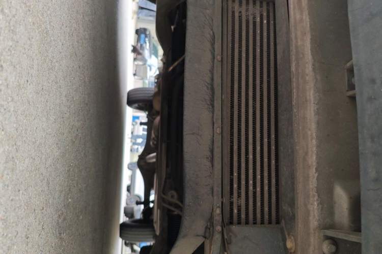 Used JMC Transit 2017 2.8T Commercial Version Short Wheelbase Mid-Roof 6/7/8-Seater JX493 Chassis Front