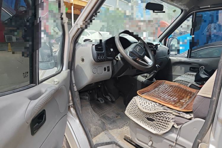Used JMC Transit 2017 2.8T Commercial Version Short Wheelbase Mid-Roof 6/7/8-Seater JX493 Driver Seat