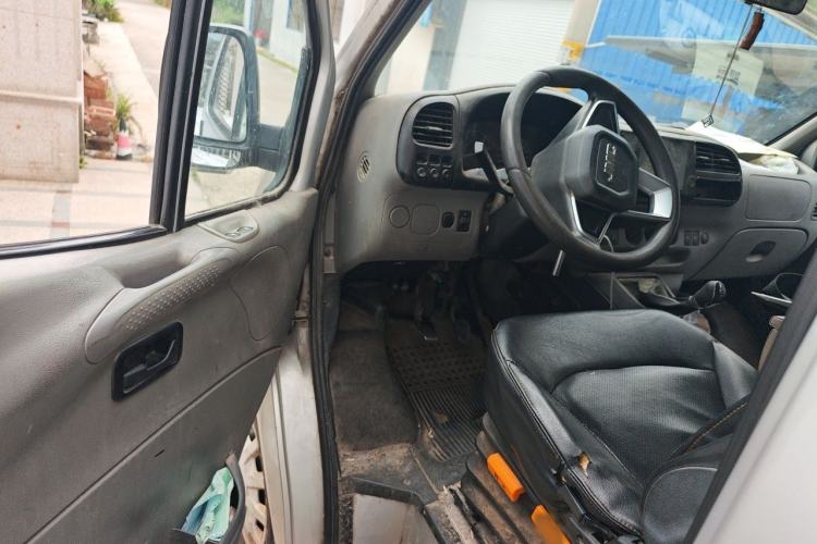 Used JMC Transit 2017 2.8T Commercial Version Long Wheelbase Mid-Roof 6/7/8-Seater JX493 Driver Seat