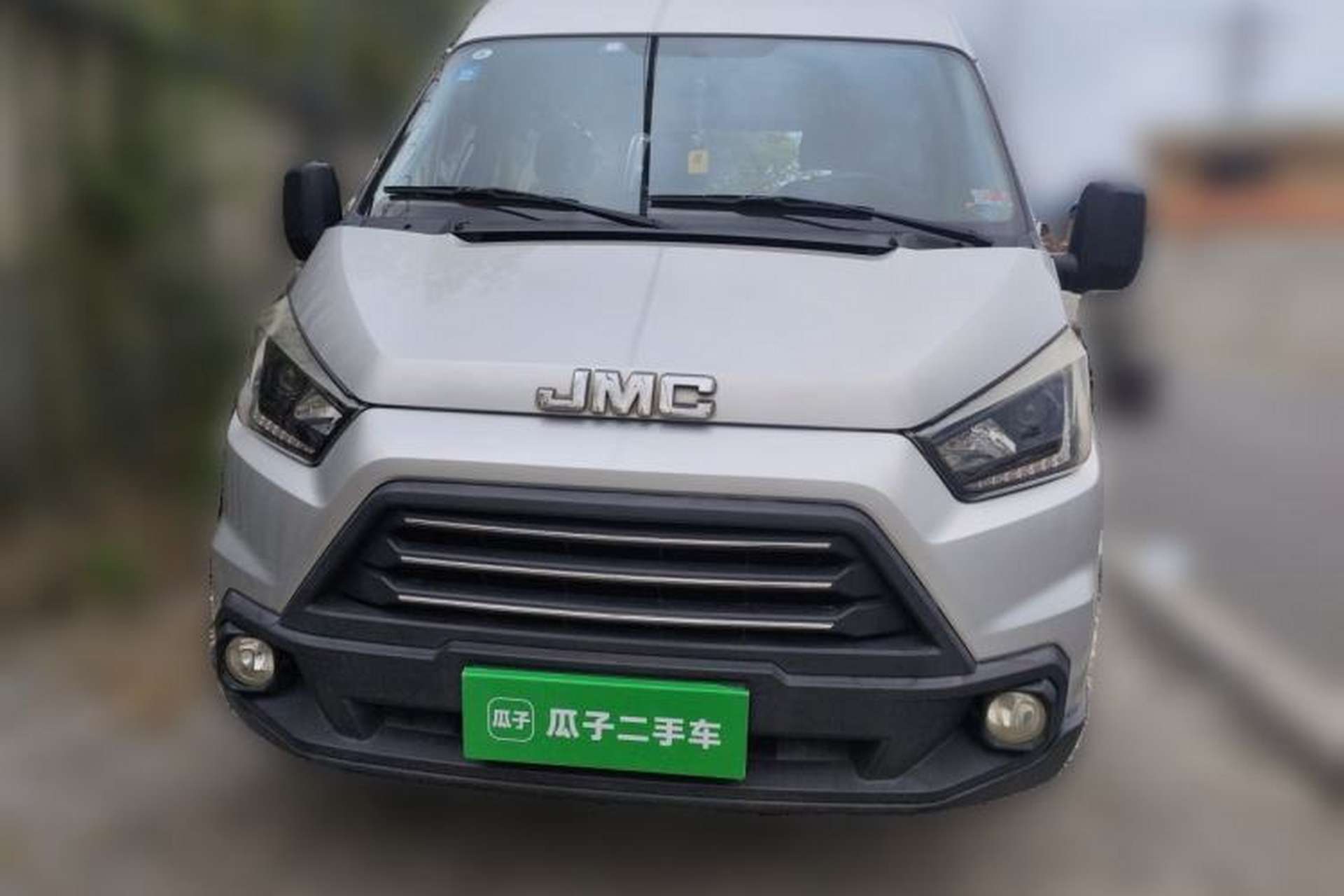 Used JMC Transit 2017 2.8T Commercial Version Short Wheelbase Mid-Roof 6/7/8-Seater JX493 Front