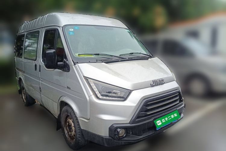 Used JMC Transit 2017 2.8T Commercial Version Short Wheelbase Mid-Roof 6/7/8-Seater JX493 Front Right 45 Deg