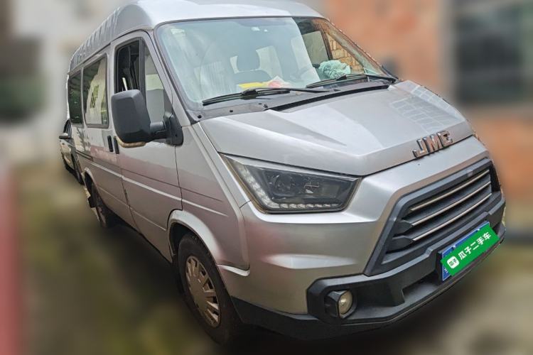 Used JMC Transit 2017 2.8T Commercial Version Short Wheelbase Mid-Roof 6/7/8-Seater JX493 Front Right 45 Deg