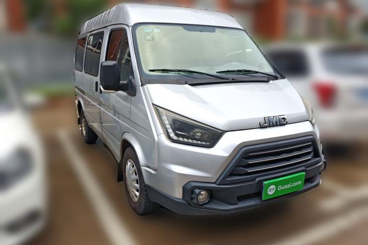Used JMC Transit 2017 2.8T Commercial Version Short Wheelbase Mid-Roof 6/7/8-Seater JX493 Front Right 45 Deg