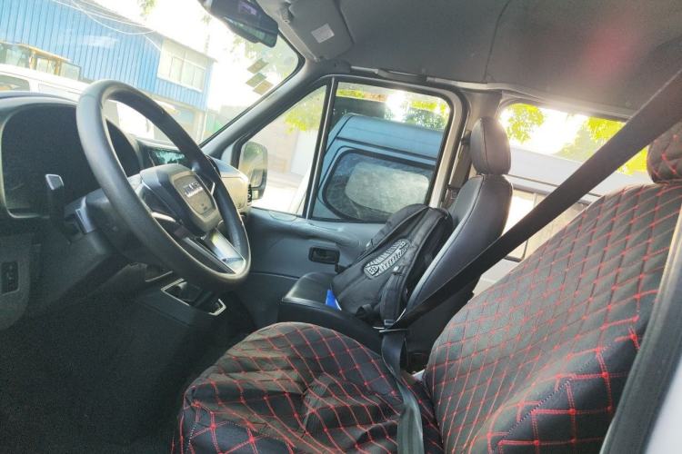 Used JMC Transit 2017 2.8T Commercial Version Short Wheelbase Low-Roof 6/7/8-Seater JX493 Left Front Seat