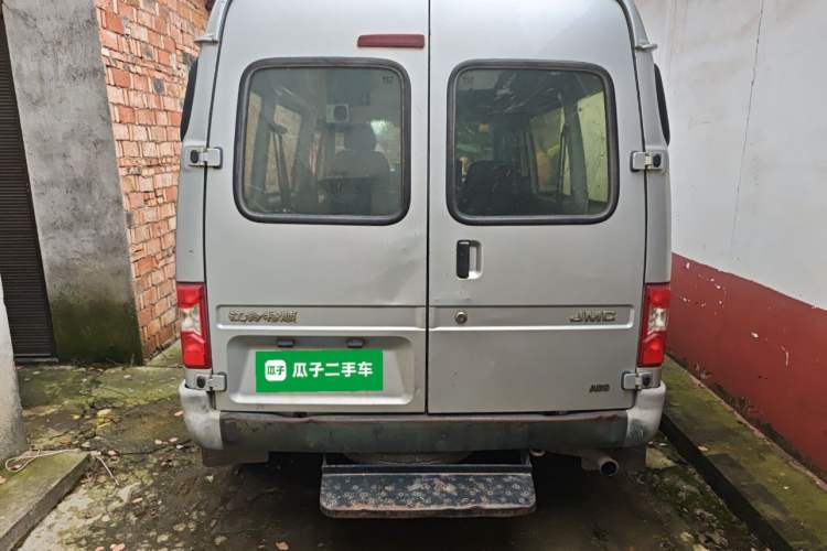 Used JMC Transit 2017 2.8T Commercial Version Short Wheelbase Mid-Roof 6/7/8-Seater JX493 Rear