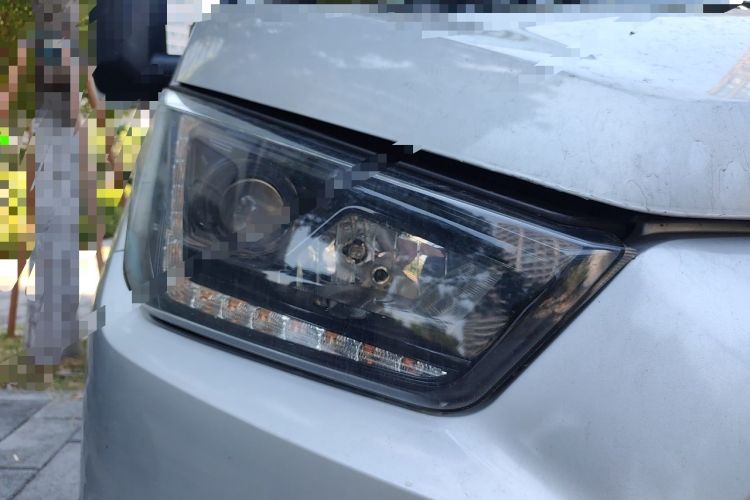 Used JMC Transit 2017 2.8T Commercial Version Long Wheelbase Mid-Roof 6/7/8-Seater JX493 Right Front Headlight