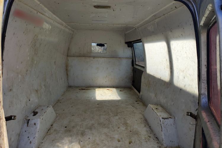 Used JMC Transit 2017 2.8T Commercial Version Long Wheelbase Mid-Roof 6/7/8-Seater JX493 Trunk