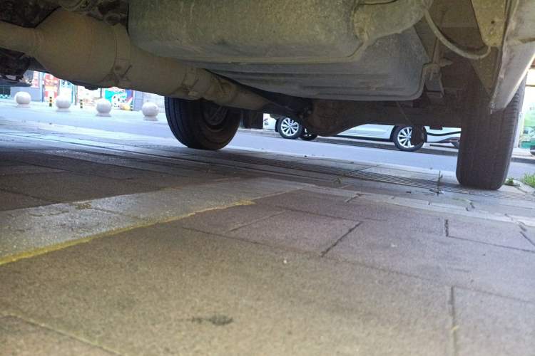 Used JMC Transit  Chassis Front Left
