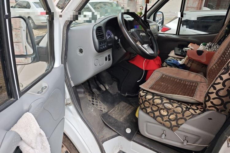 Used JMC Transit 2017 2.8T Commercial Version Short Wheelbase Mid-Roof 6/7/8-Seater JX493 Driver Seat