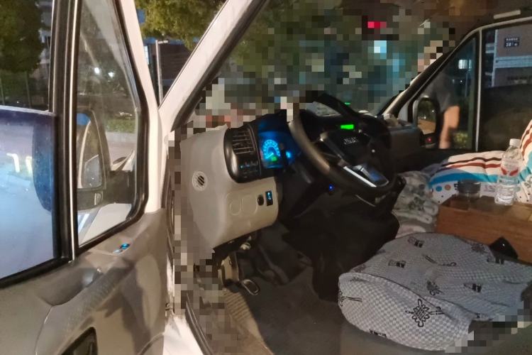 Used JMC Transit 2017 2.8T Commercial Version Long Wheelbase Mid-Roof 6/7/8-Seater JX493 Driver Seat
