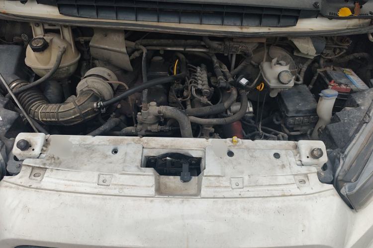 Used JMC Transit  Engine Bay