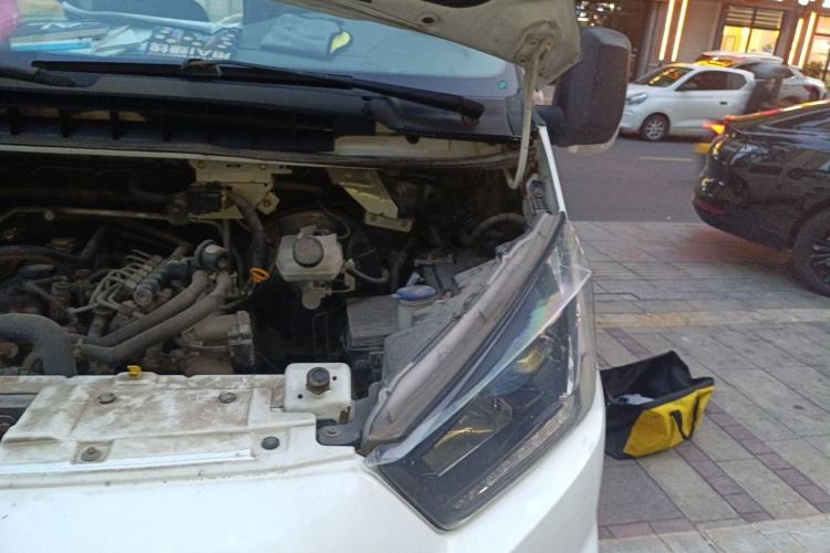 Used JMC Transit  Engine Bay Left