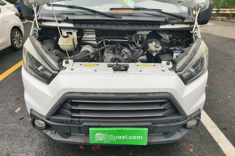Used JMC Transit 2017 2.8T Commercial Version Short Wheelbase Mid-Roof 6/7/8-Seater JX493 Engine Bay