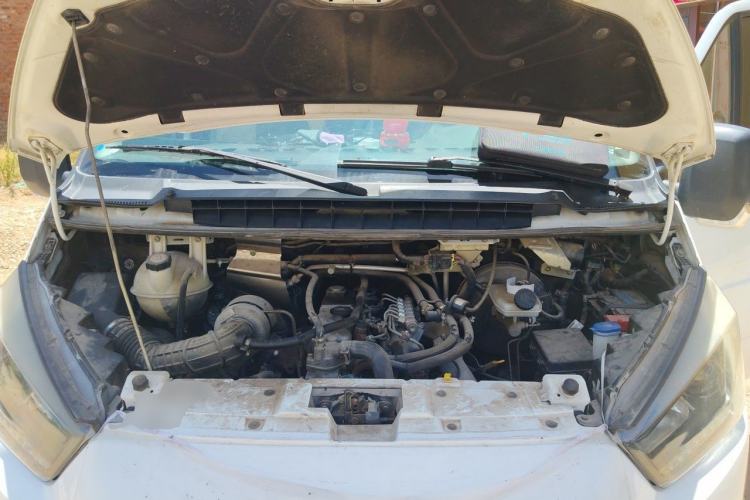 Used JMC Transit  Engine Bay