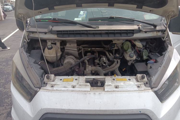 Used JMC Transit  Engine Bay